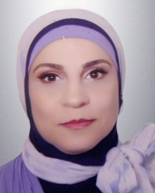 Portrait of Nada Bachachah, Cycles 3 & 4